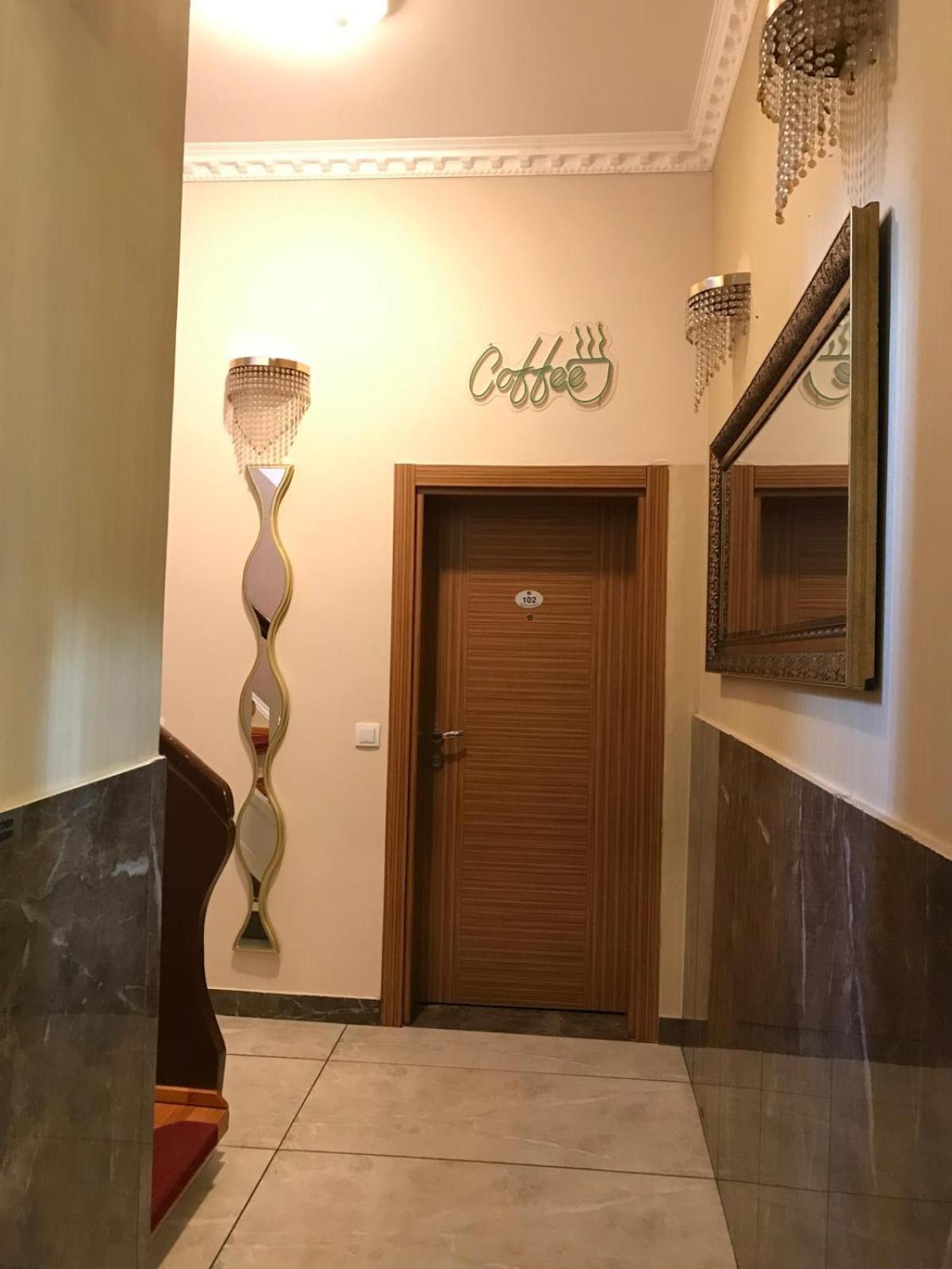 Kispet Deluxe Hotels&Suites أوبيرهاوزين المظهر الخارجي الصورة