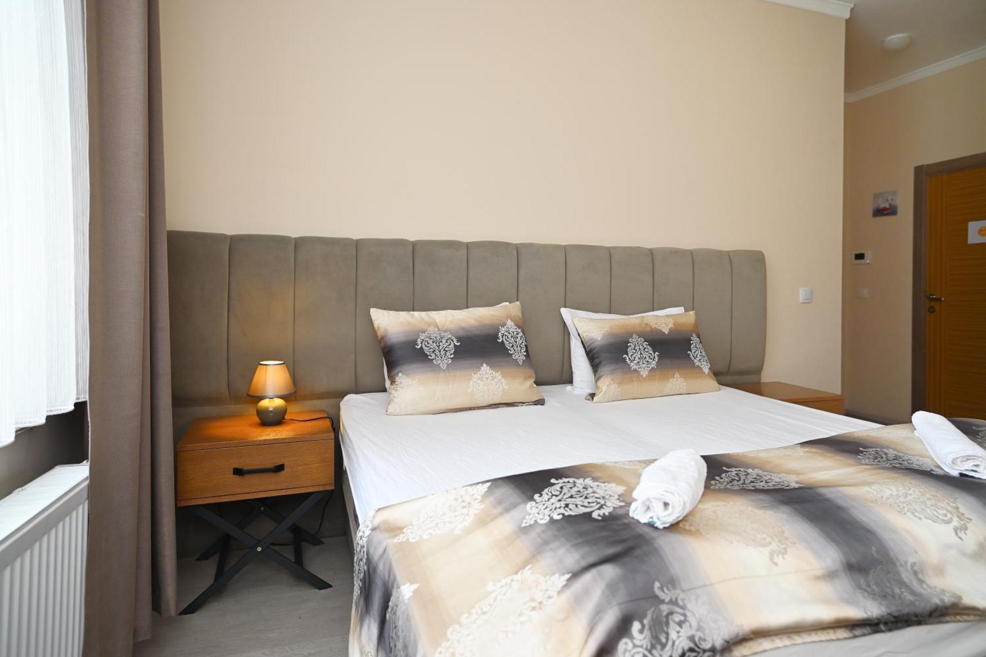 Kispet Deluxe Hotels&Suites أوبيرهاوزين المظهر الخارجي الصورة