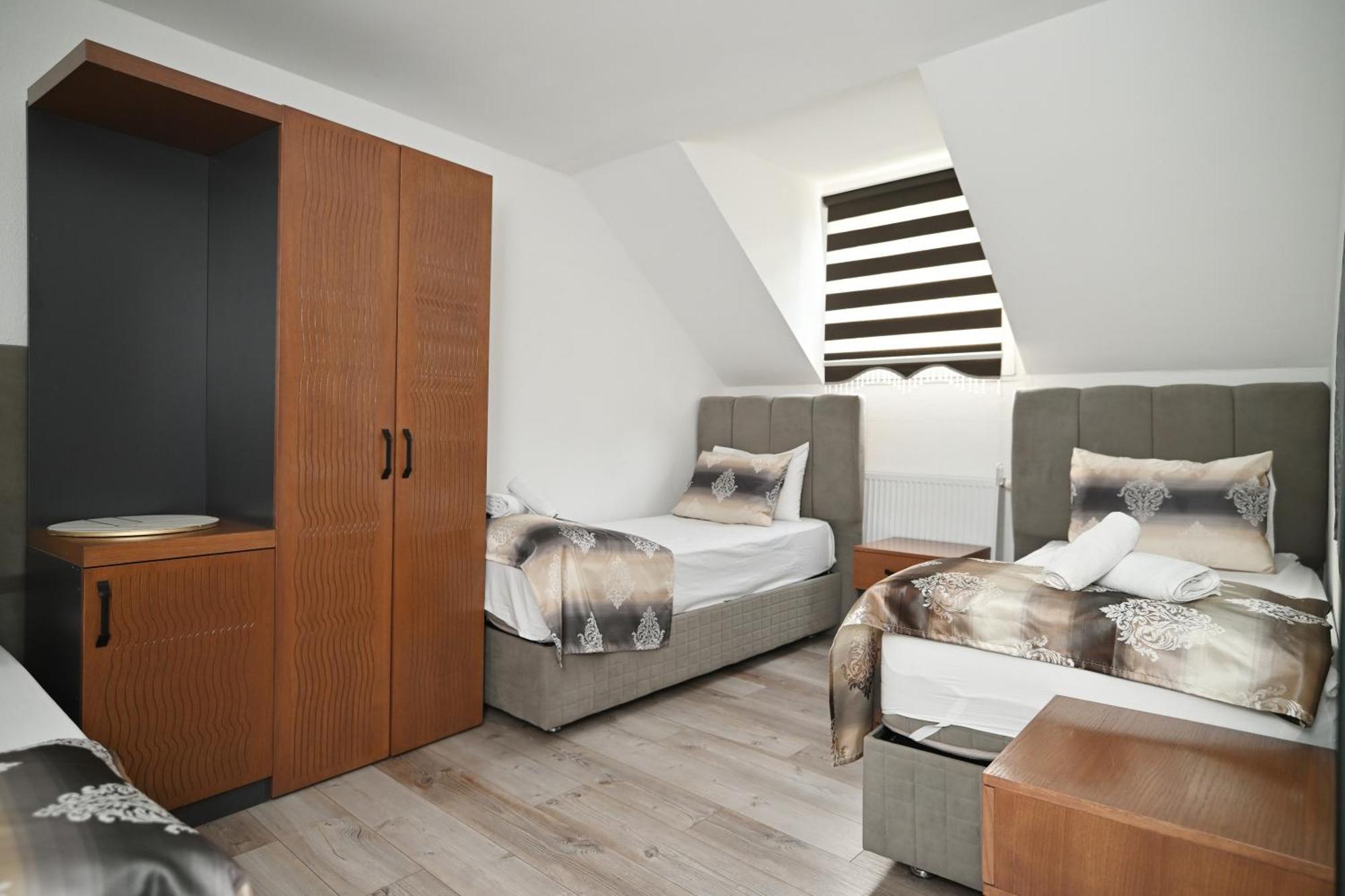 Kispet Deluxe Hotels&Suites أوبيرهاوزين المظهر الخارجي الصورة
